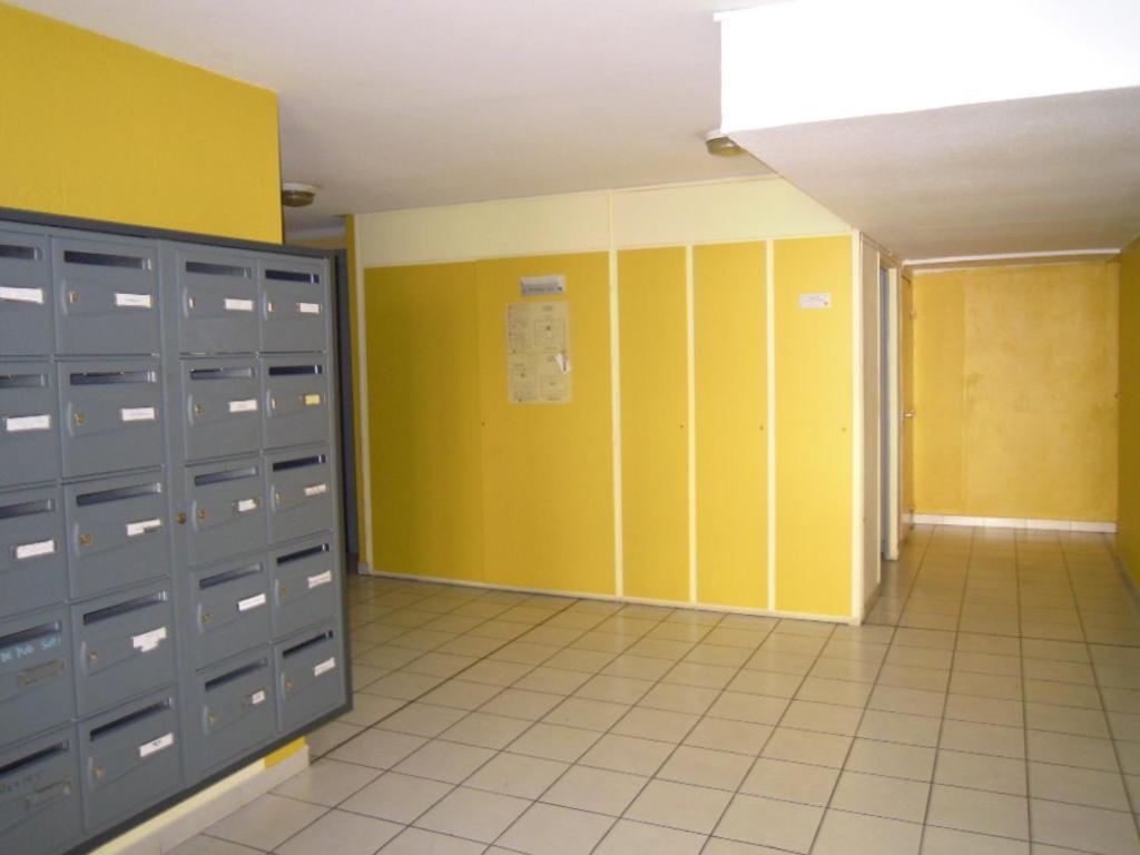 Nimes Studio Parking Dhuoda Экстерьер фото
